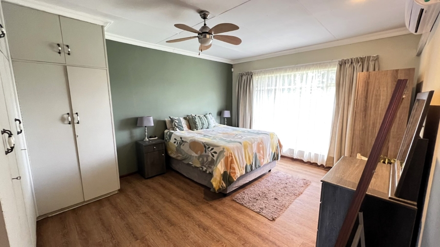 3 Bedroom Property for Sale in Langenhovenpark Free State